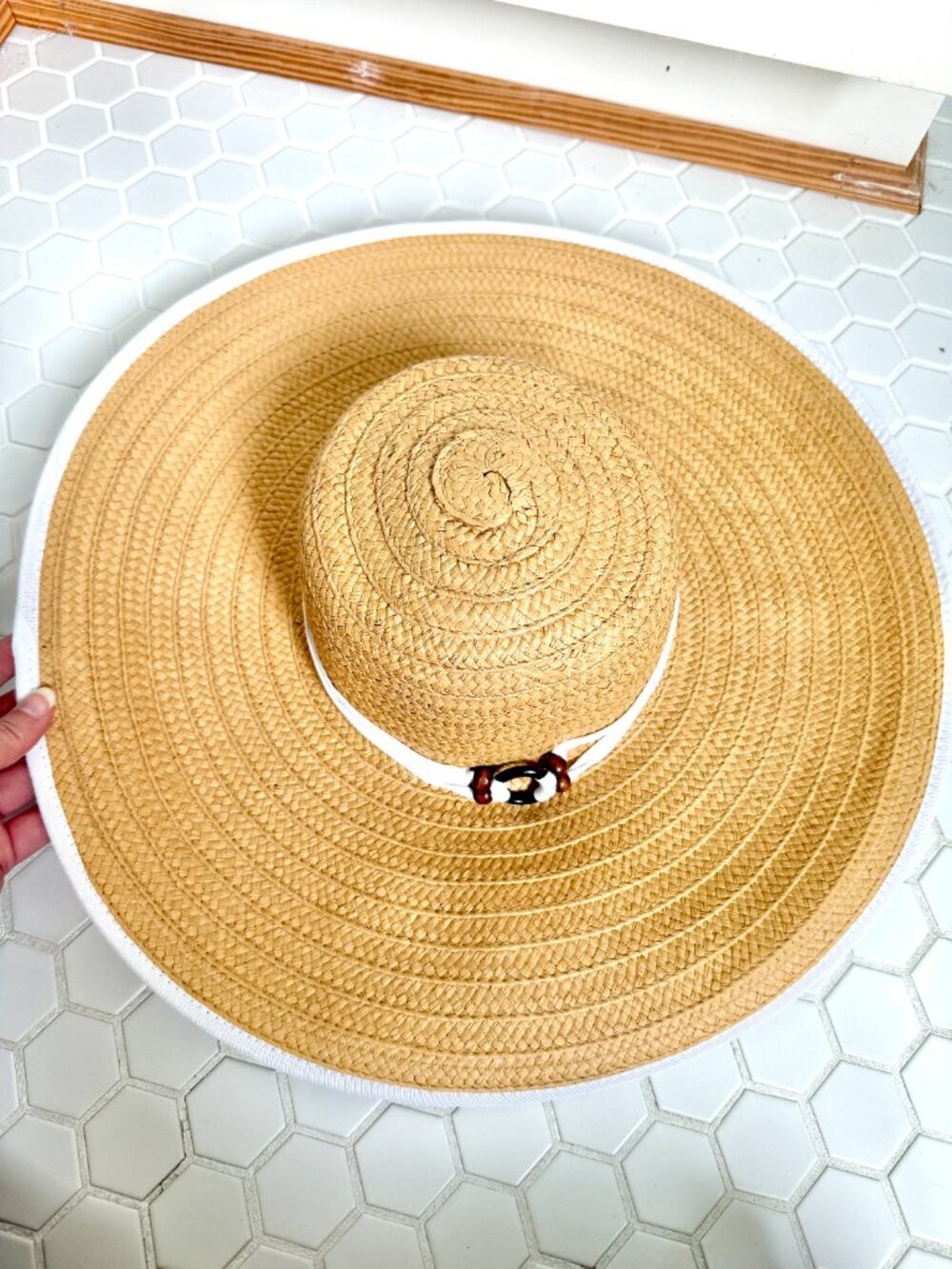 Tropical Trends Wide Brim Paper Straw Sun Hat Natural White Beach Resort
